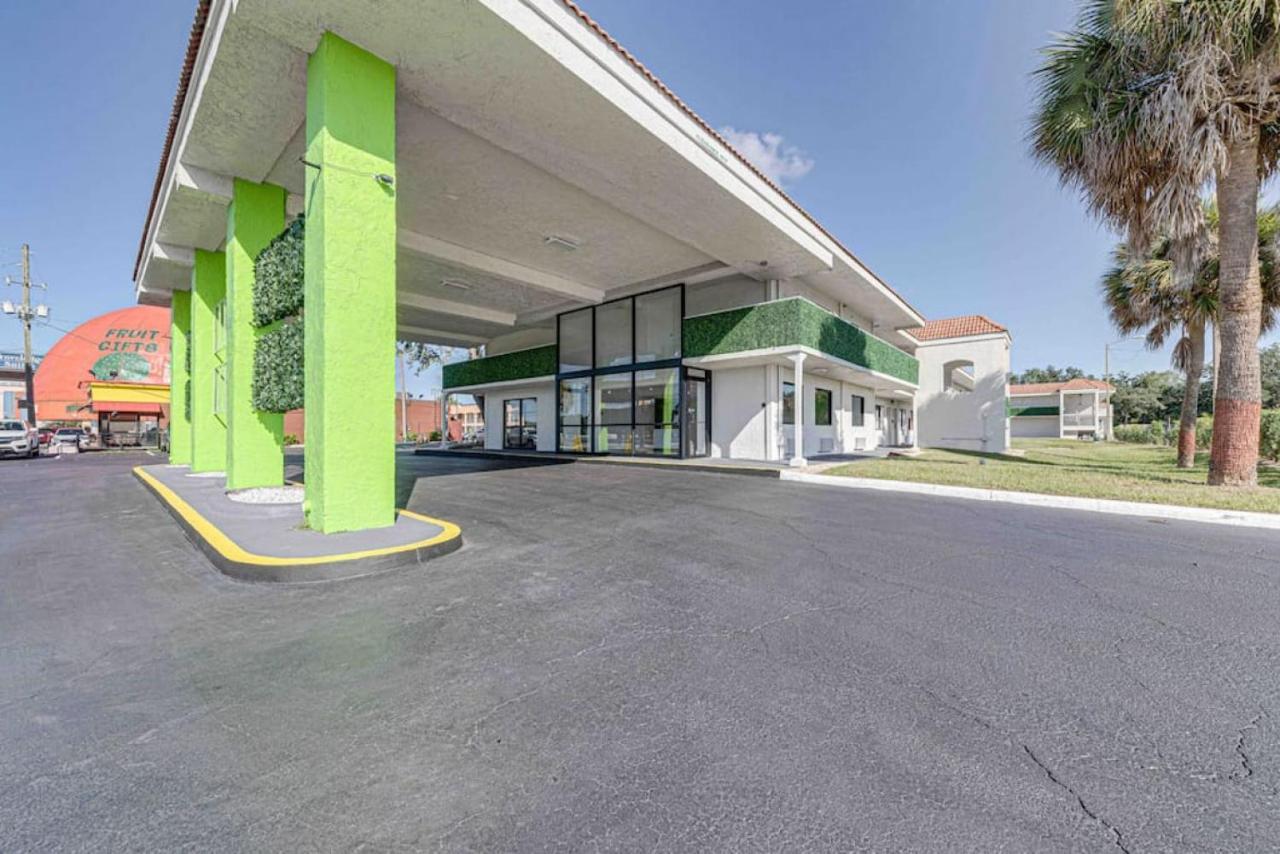 Travel Lodge By Wyndham 10 Min From Disney Kissimmee Eksteriør bilde